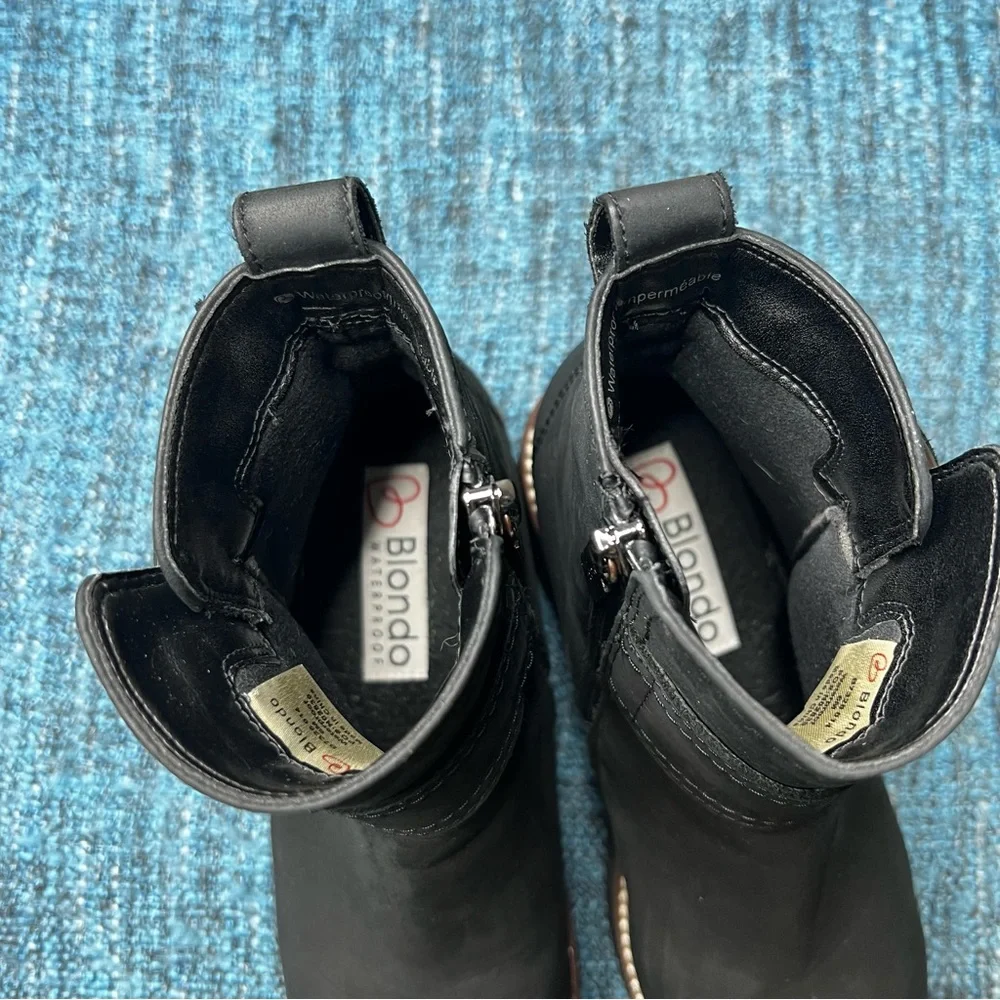 Blondo Dagger Waterproof Ankle Boots in Black Nubuck Leather Women's Size 6